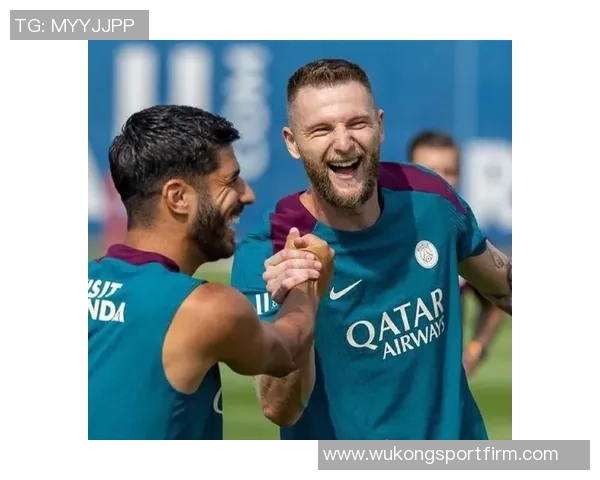 坎波斯阐述巴黎引援策略强调球商与团队精神的重要性