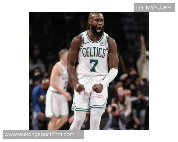 杰伦布朗回忆与斯玛特共战岁月感叹他身穿湖人球衣的奇妙感觉