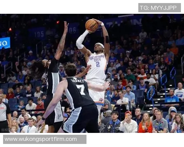 福克斯盛赞文班潜力无限期待携手追逐篮球伟大之路